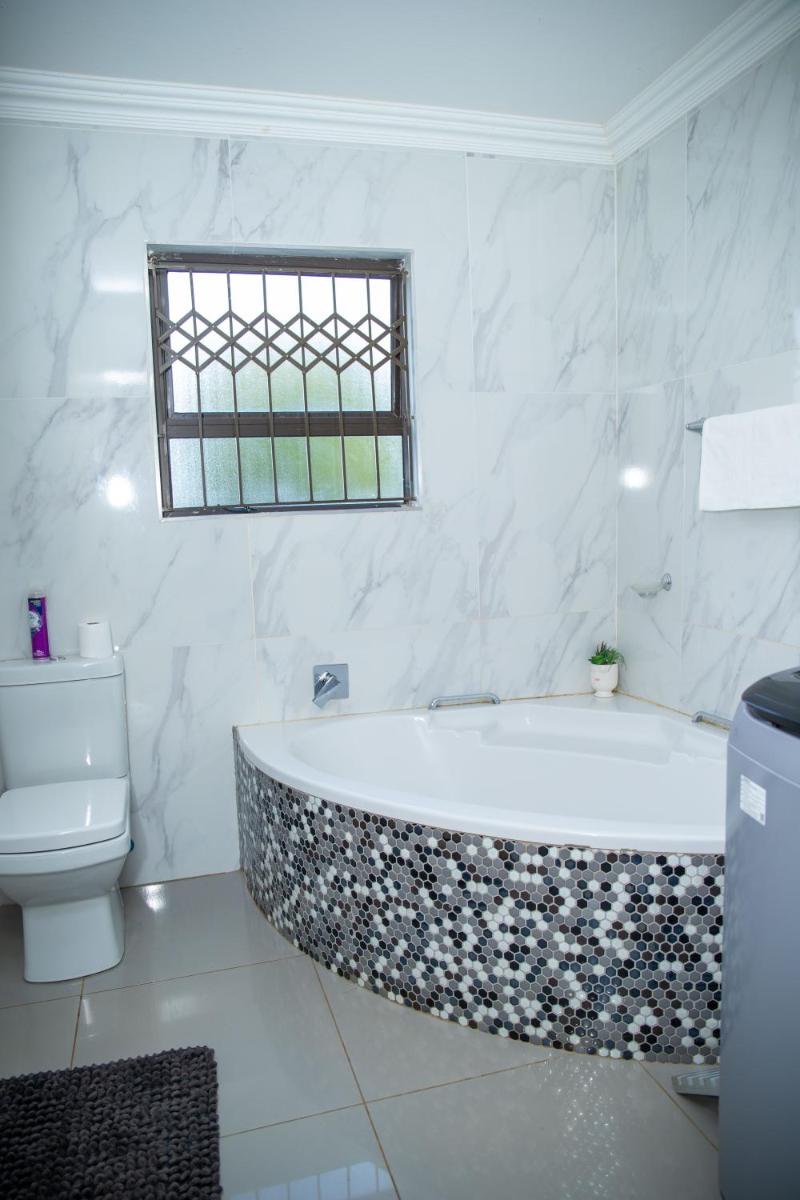 AndriMat Guest House - Housity