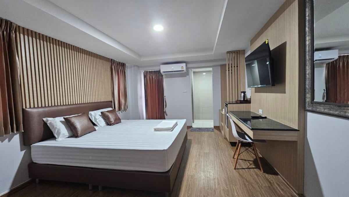 โรงแรมเซเว่นรัชดา S7VEN RATCHADA - Housity