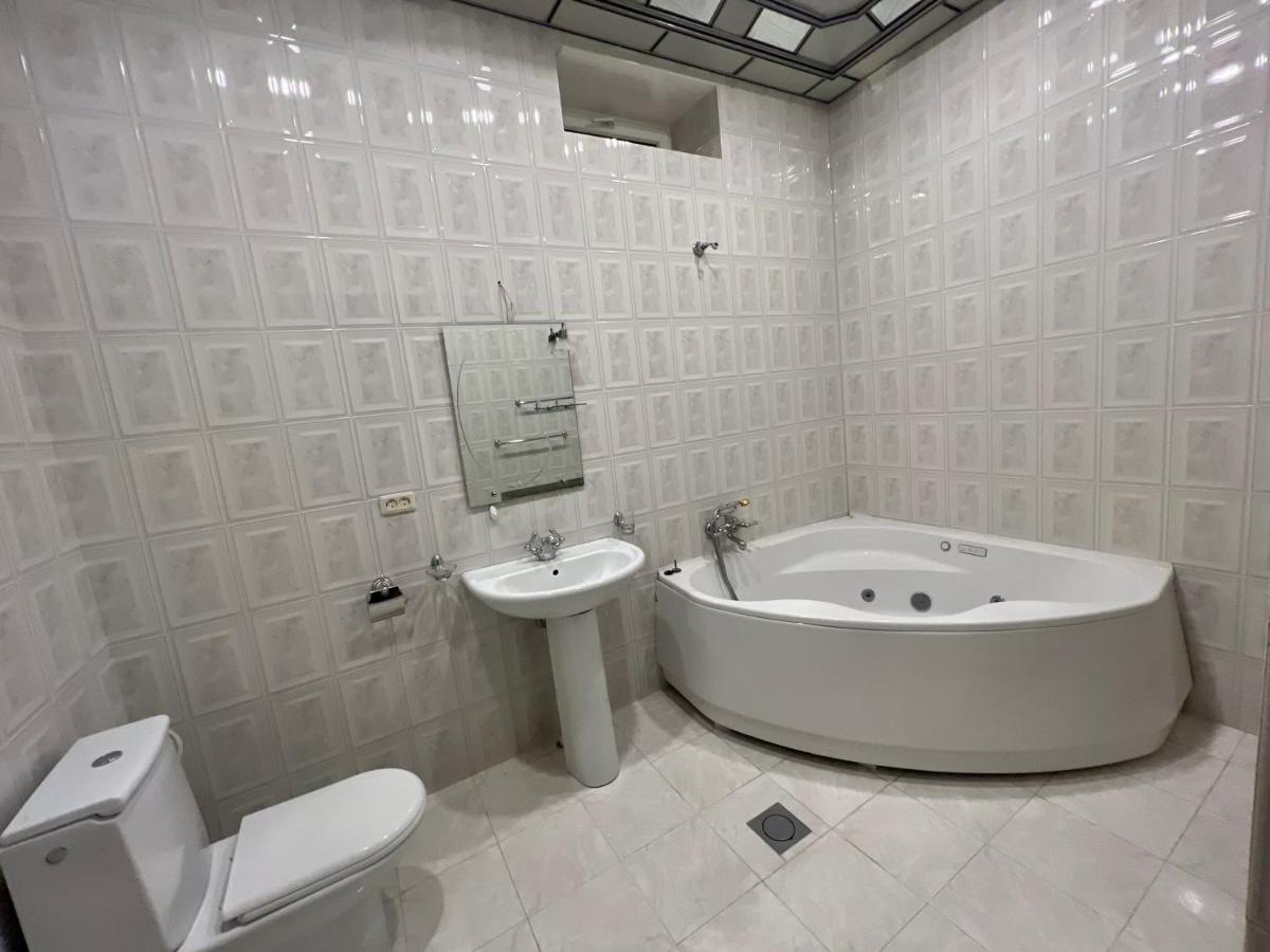 IT Hotel Yerevan - Housity