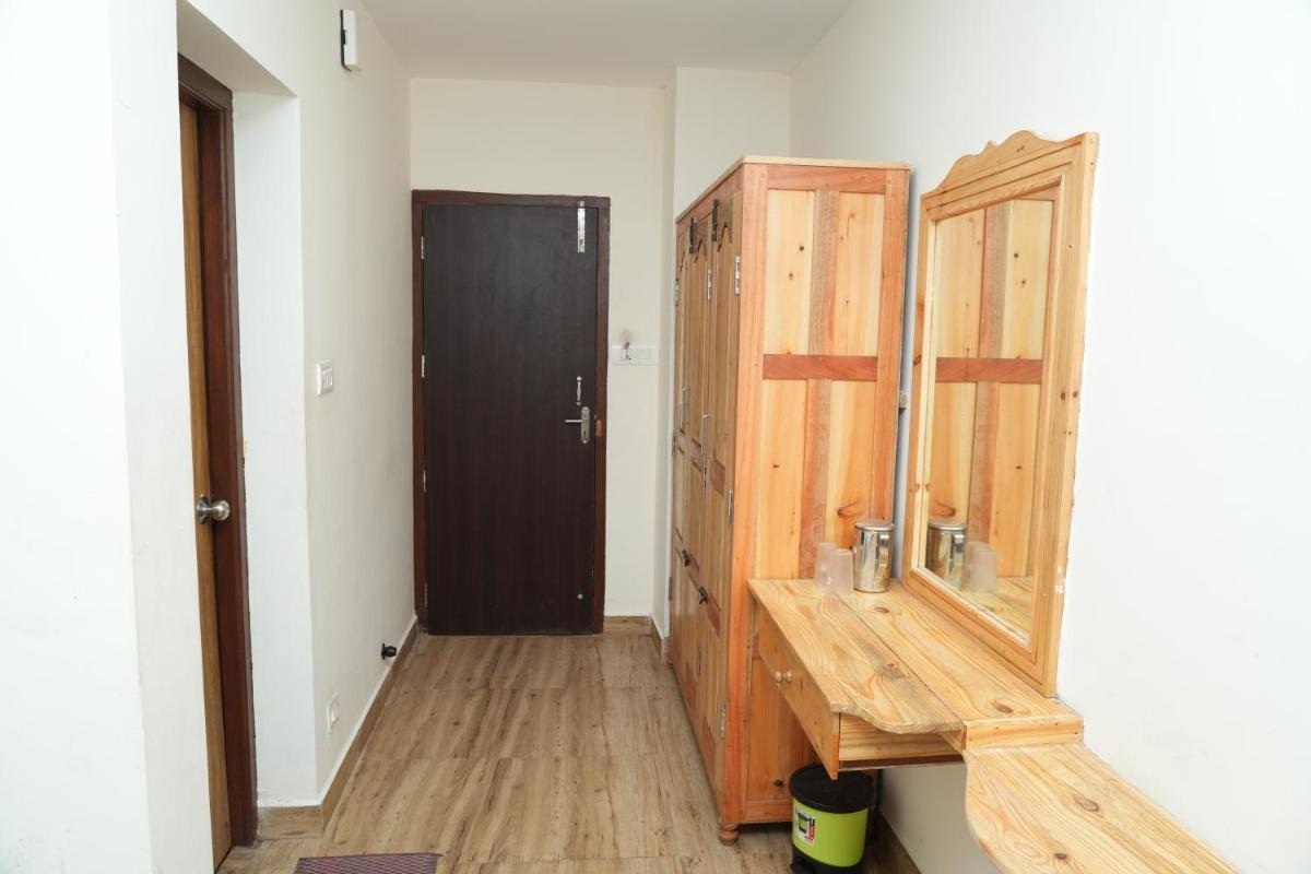 Vetrivel International by Brown Tree Resorts - Housity