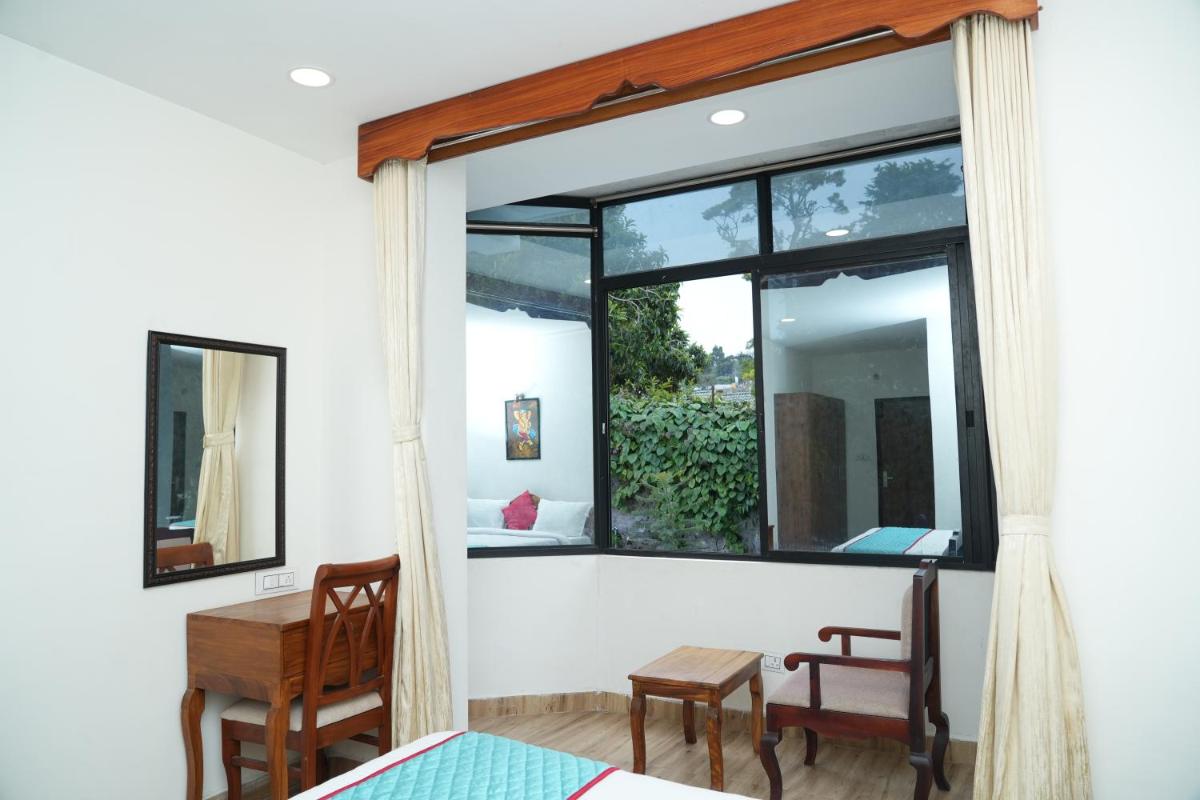 Vetrivel International by Brown Tree Resorts - Housity