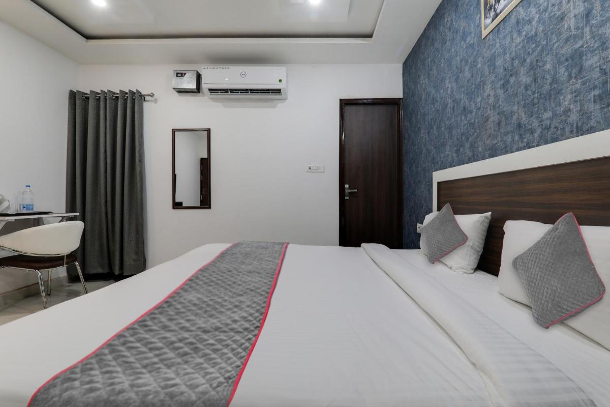 Collection O 81461 Vinyak Hotel And Guest House - Housity