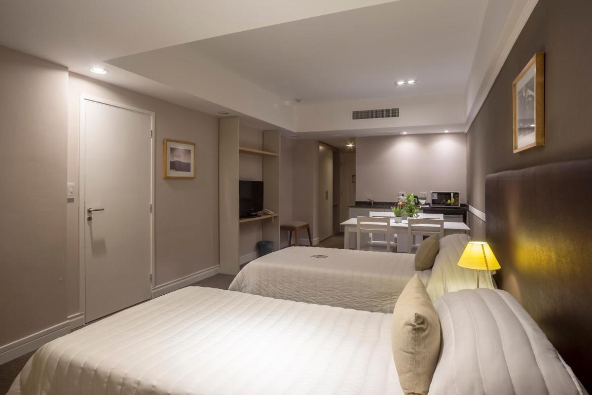Visit Hotel & Apart - Housity