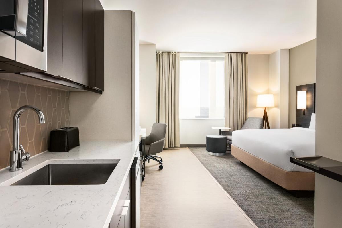 Residence Inn by Marriott New York JFK Airport - Housity