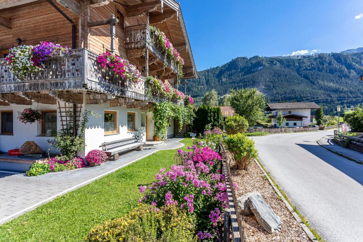 Ferienwohnungen am Biobauernhof Lahner - Housity