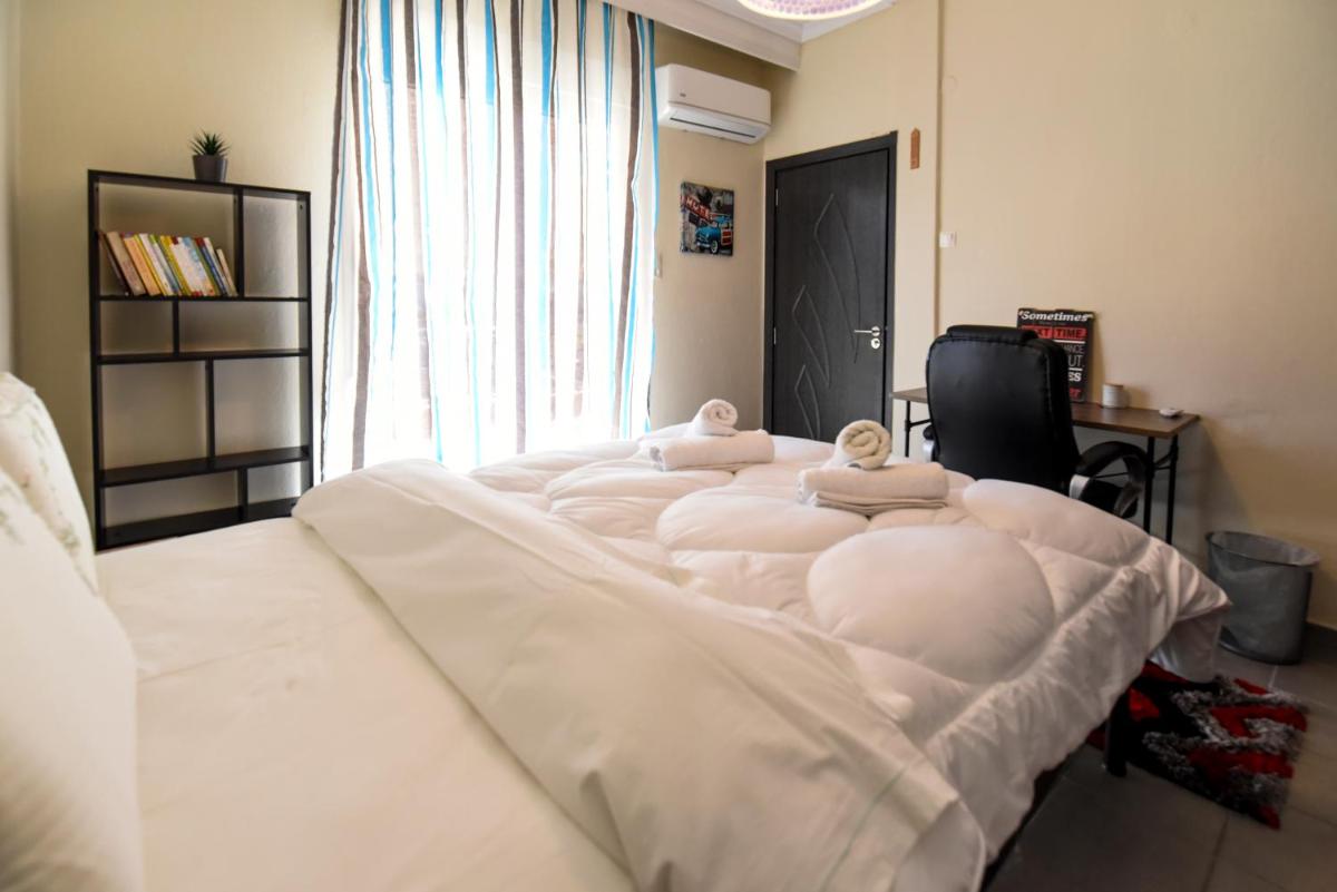 Roof Central Suite - Housity