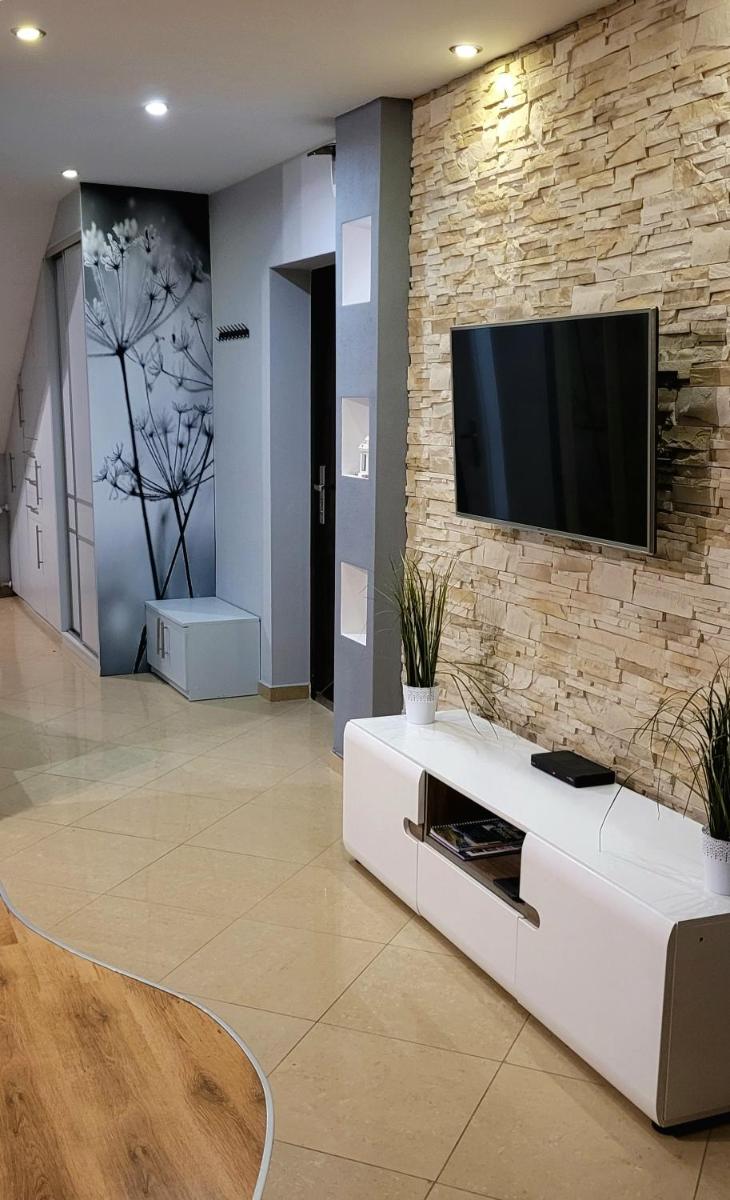 Apartament z balkonem - Housity