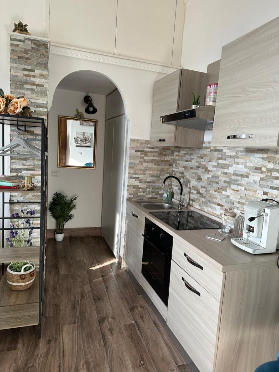 Nel cuore di Alvito, monolocale sulla piazza - Housity