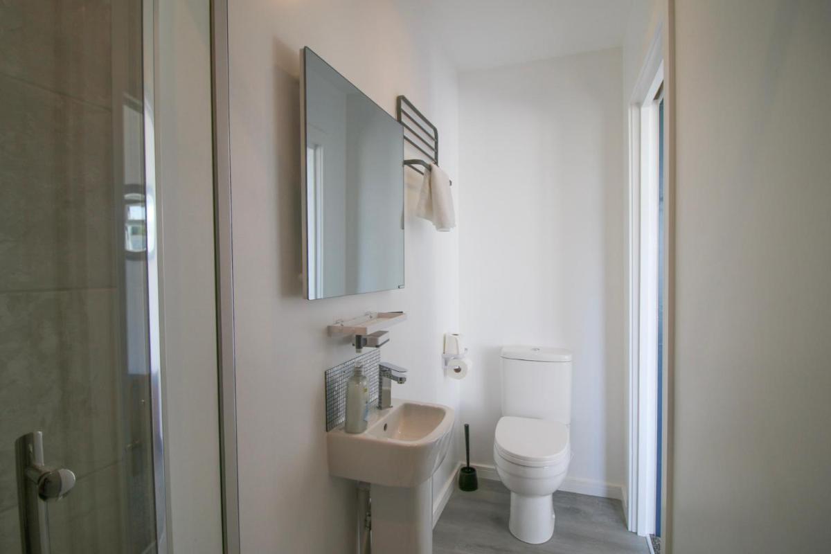 Self-Service En-Suite Rooms by Property Promise - Housity