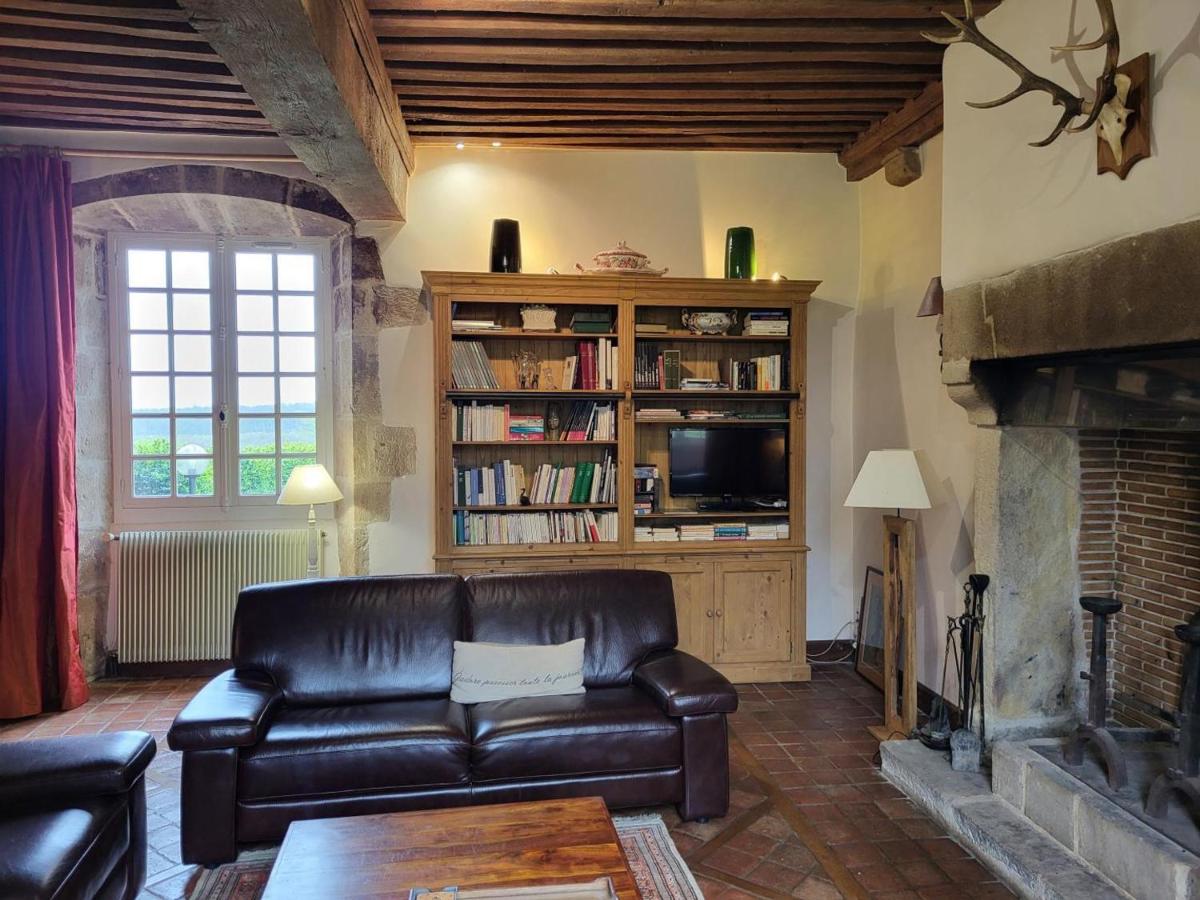 Charmante maison du XVe avec piscine, jardin et terrasse en lisière de la forêt de Tronçais - FR-1-489-217 - Housity