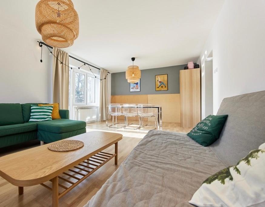 APARTAMENTY JELEŚNIA - Housity