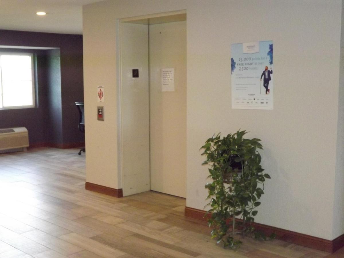 MICROTEL Inn and Suites - Ames - Housity