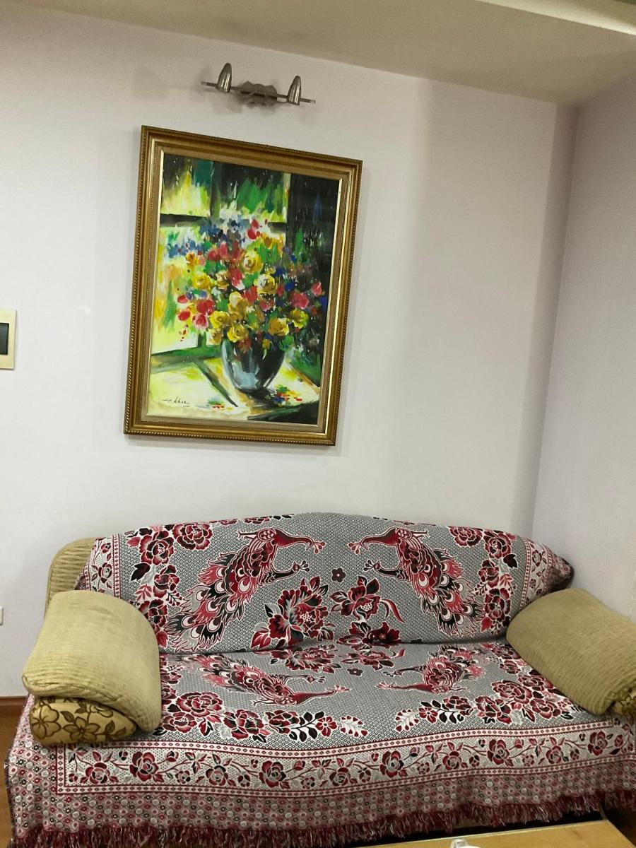 Westlake Tay Ho Hotel 696 Lạc Long Quân - Housity