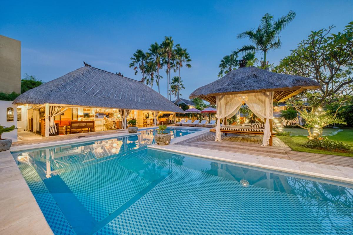 Villa Kalis, 10 BR family and group Villa - Housity