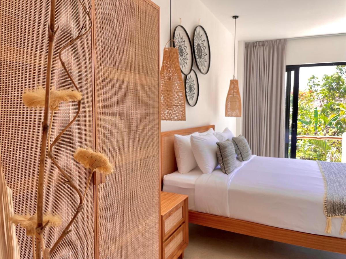 Beach view 2BR Villa Nam with pool, Seseh beach - Hizvo