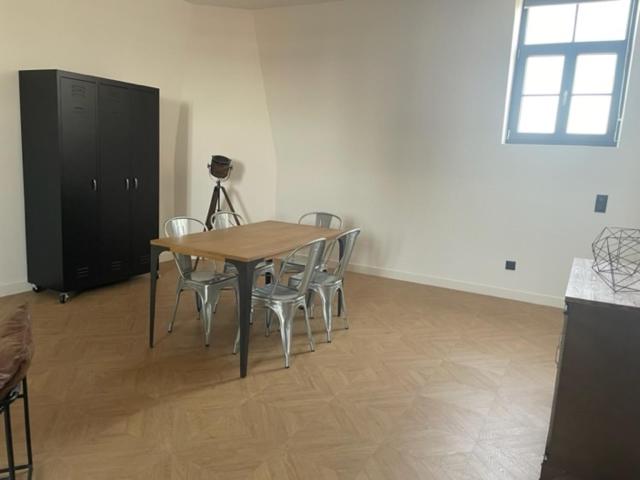 Le Manoir du Monde - Housity