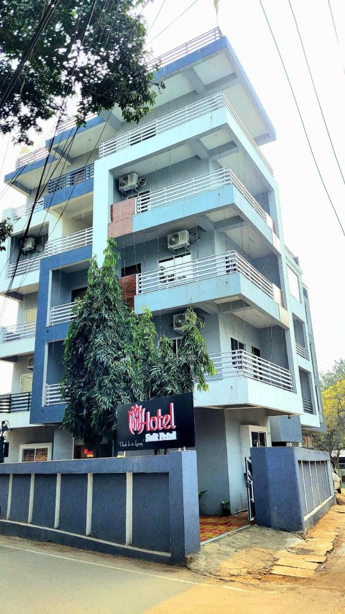Hotel Soft Petal - Housity