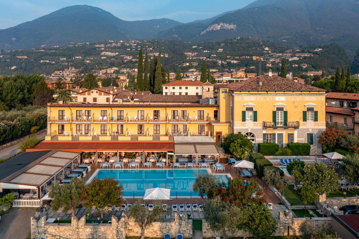 Hotel Antico Monastero - Housity