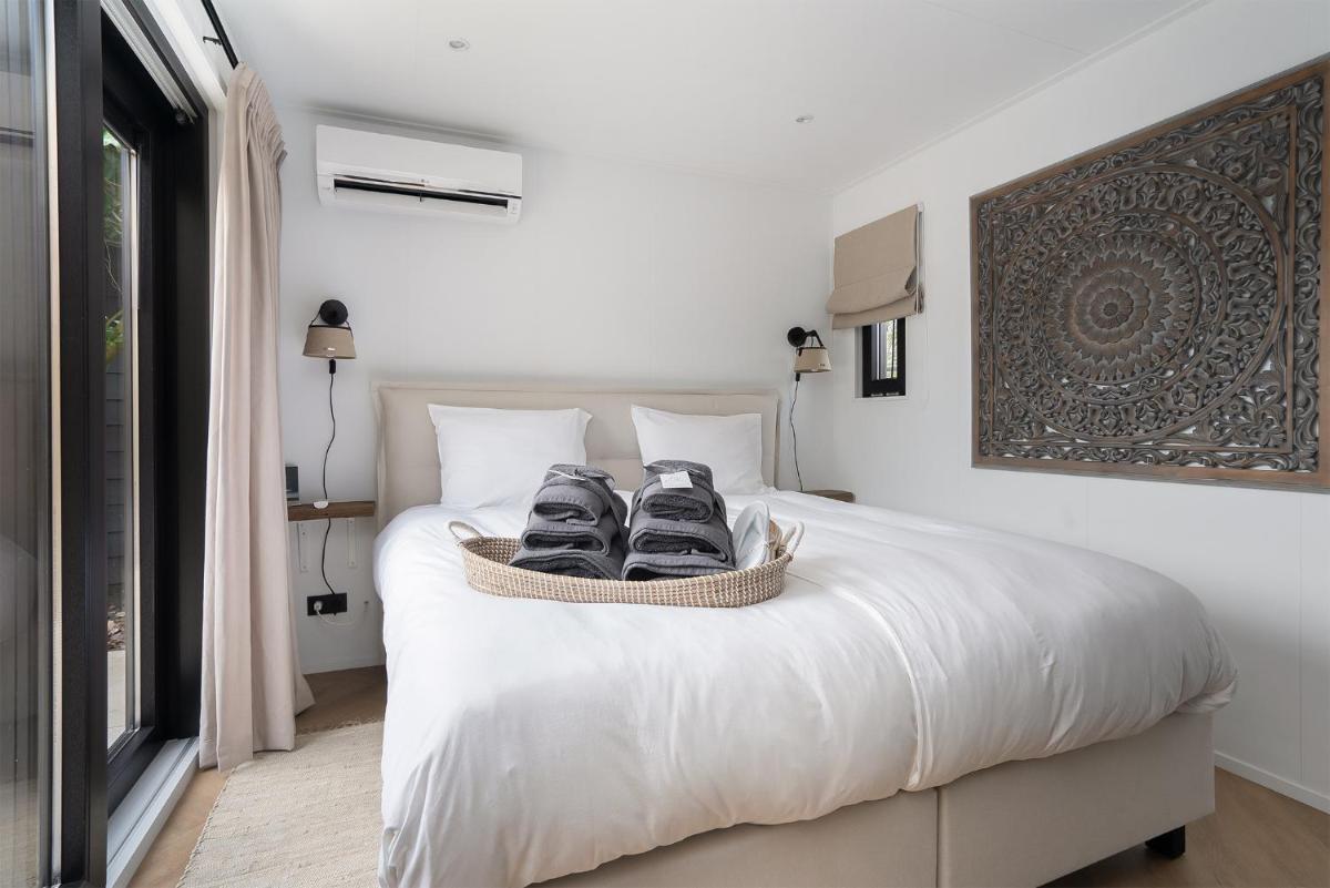 Bed and Breakfast Bij ons in het bos - Housity