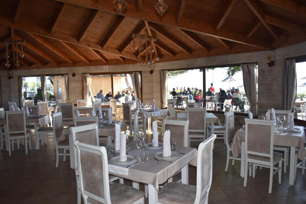 COSMO Beach Hotel - Hizvo