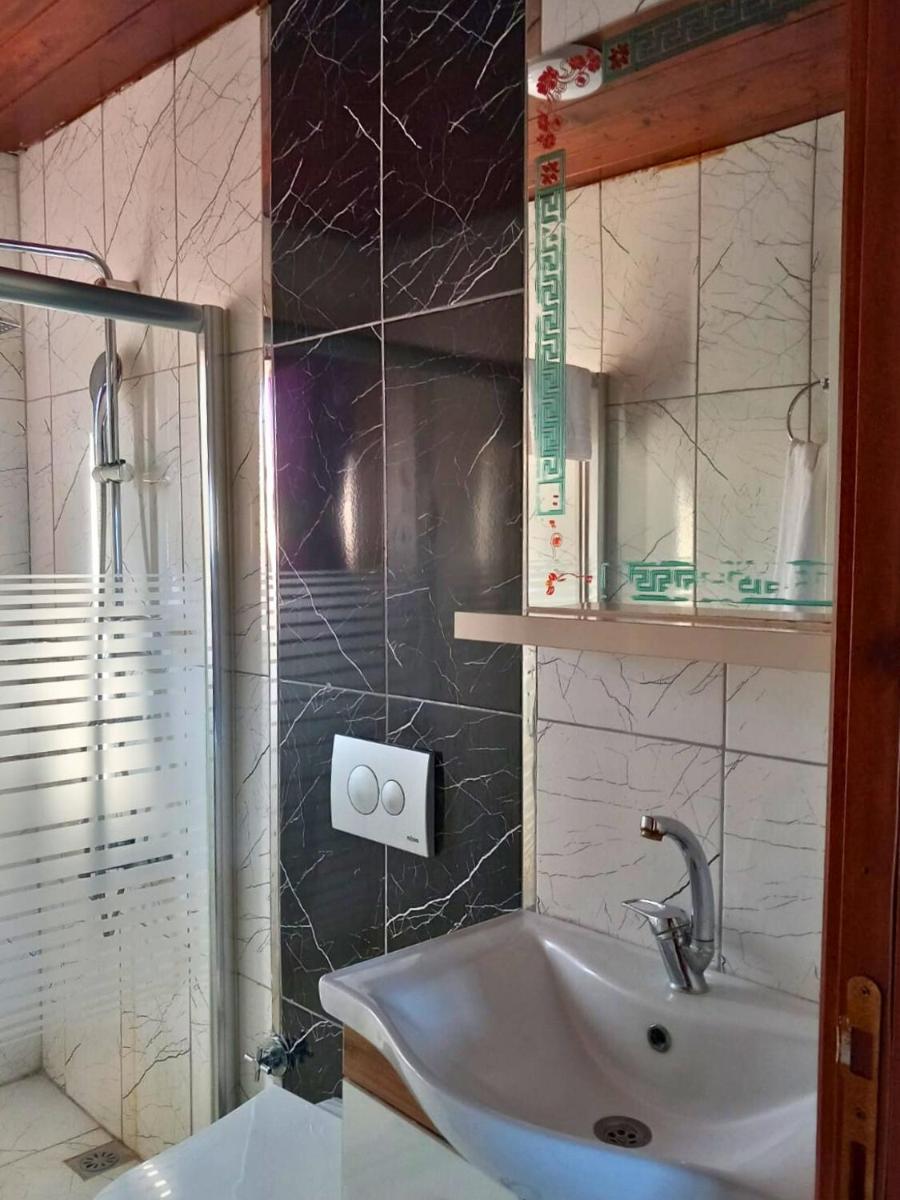 Suitetrails - Bu Bungalow Hotel