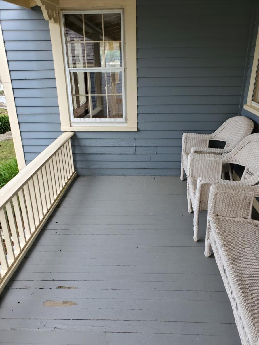 PRIVATE Home in CT on Belden Island - Housity