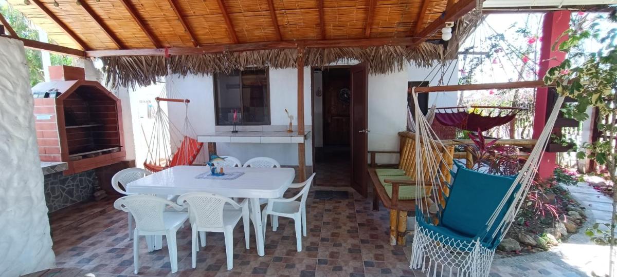 Hugo's Relax Home (Casa) - Housity