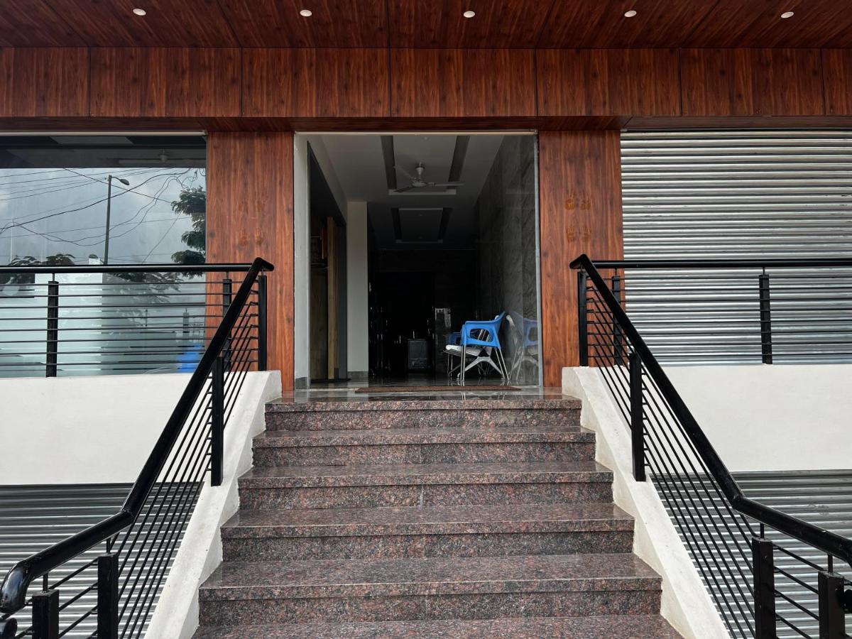 Hotel Dwarkaai - Housity