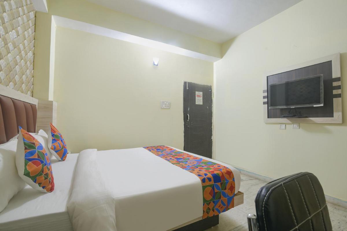 FabExpress Magadh Crystal - Housity
