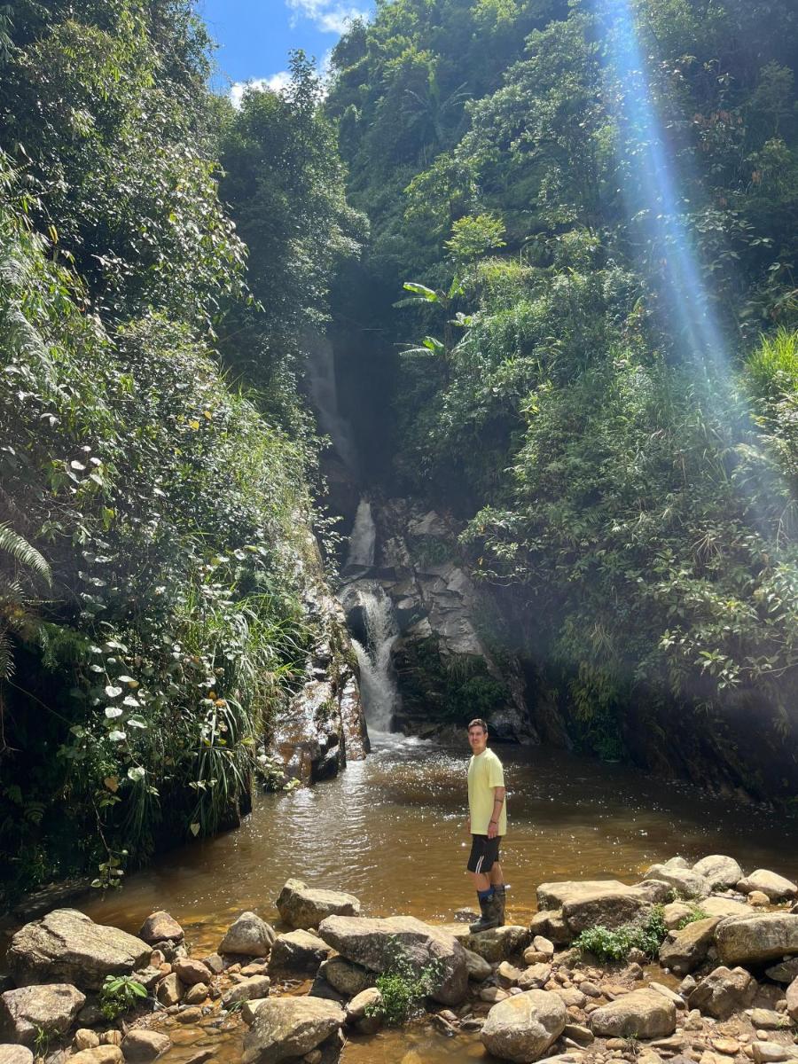 SaPa Big Tree Hmong Homestay - Housity