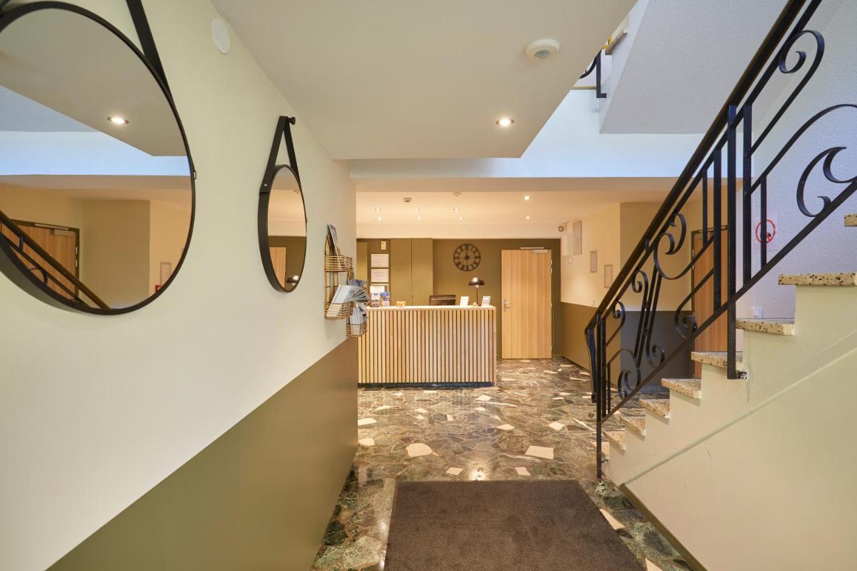 Hôtel Eliova l'Eau Vive - Housity