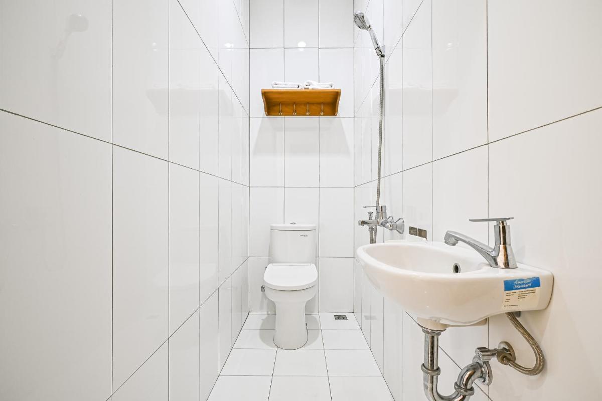 Bangreng Inn Hotel - Housity