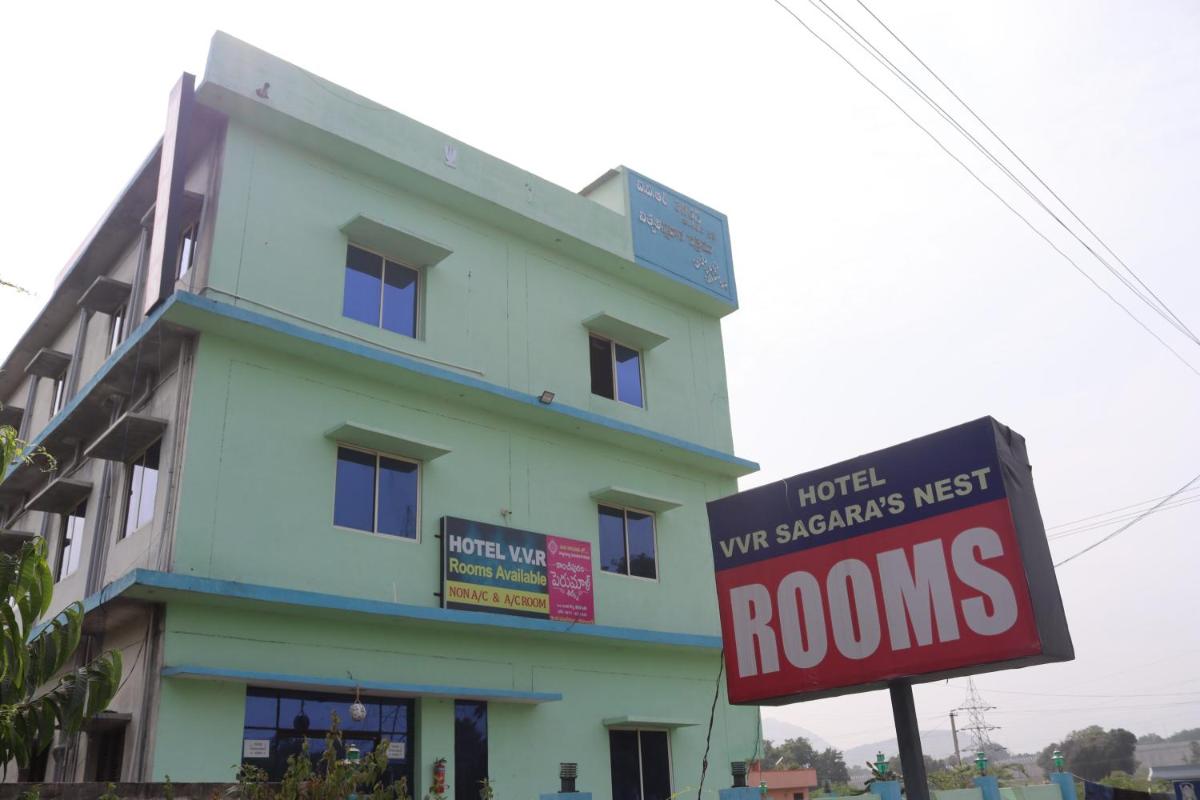 Hotel vvr sagara's Nest - Housity