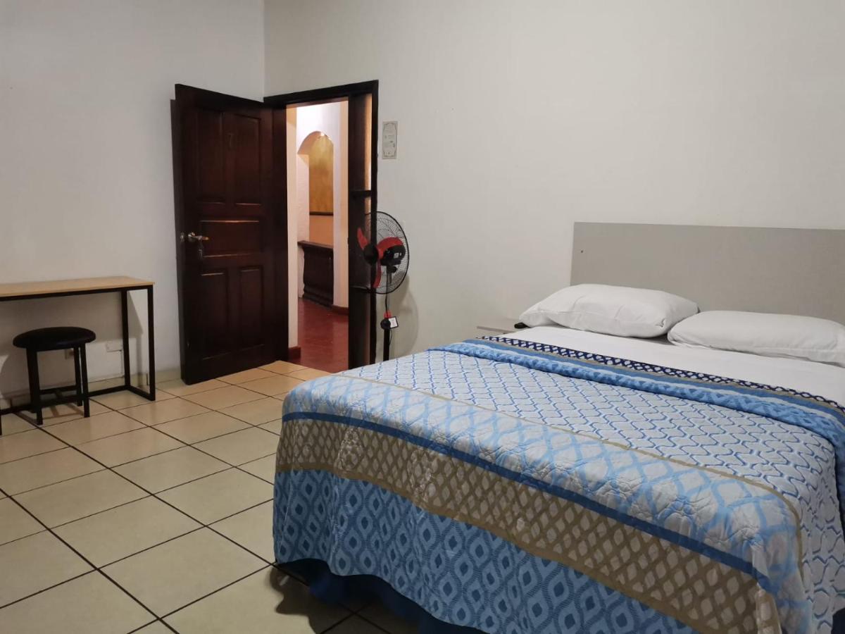 Hotel Ghiza - Housity