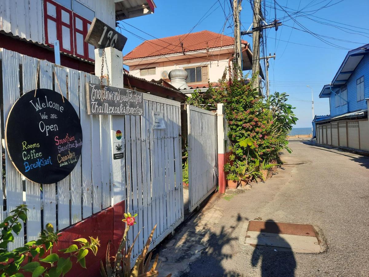 ThaiMex Cafe & Homestay Backpackers- Adults Only - Housity