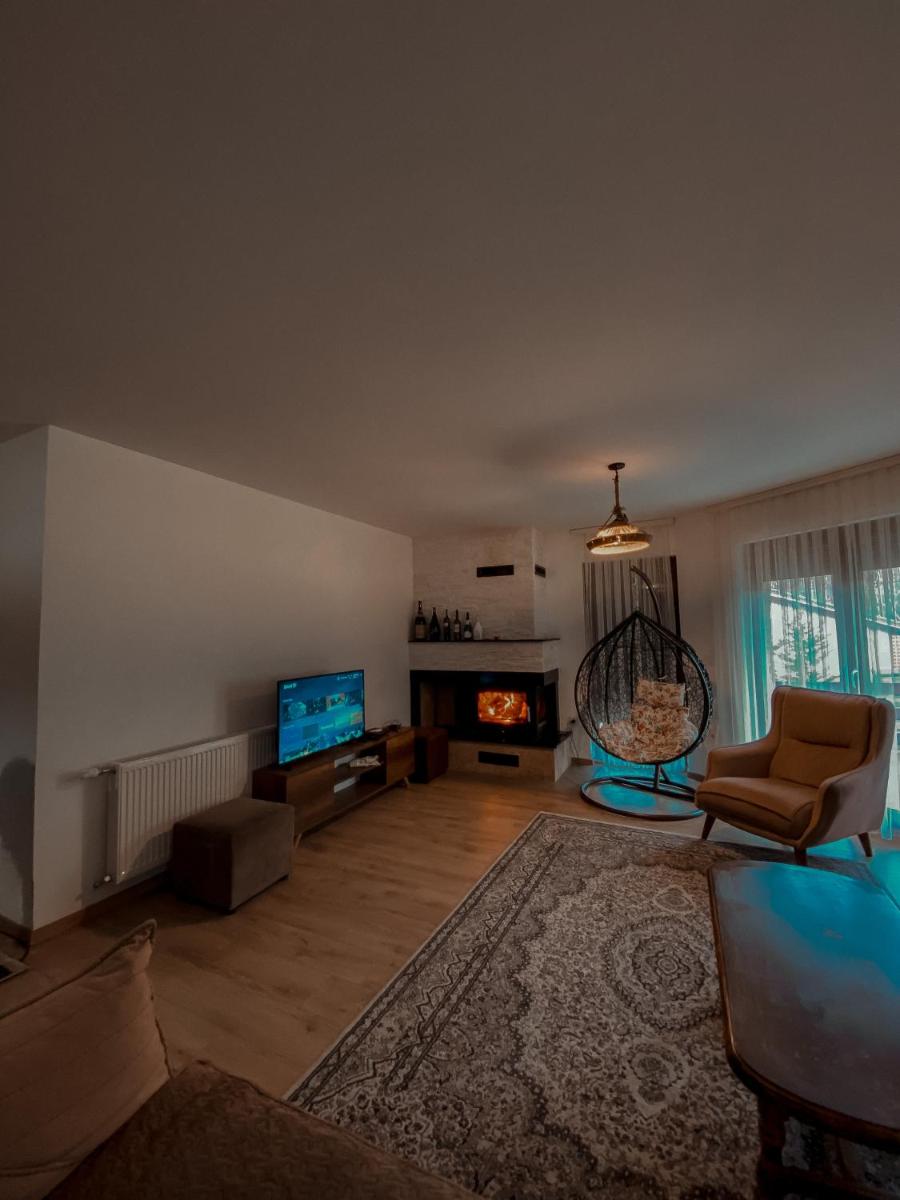 Villa Brezovica - Housity