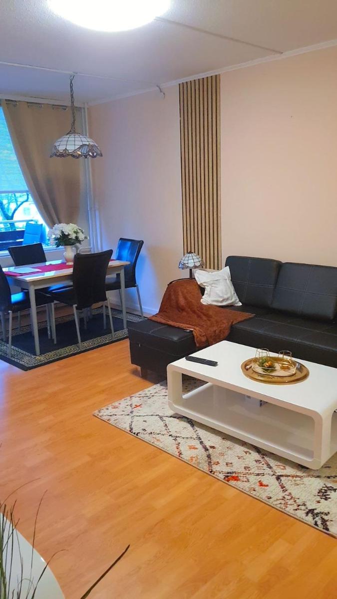 Dream Home-3Zimmerwohnung, großer Balkon, gegenüber der Kristall Therme - Housity