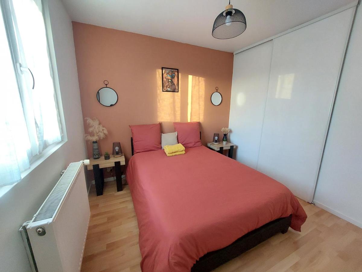 LE CHIC ETHNIC DREUX 52m2 - 50 MIN DE PARIS - PARKING GRATUIT - Housity
