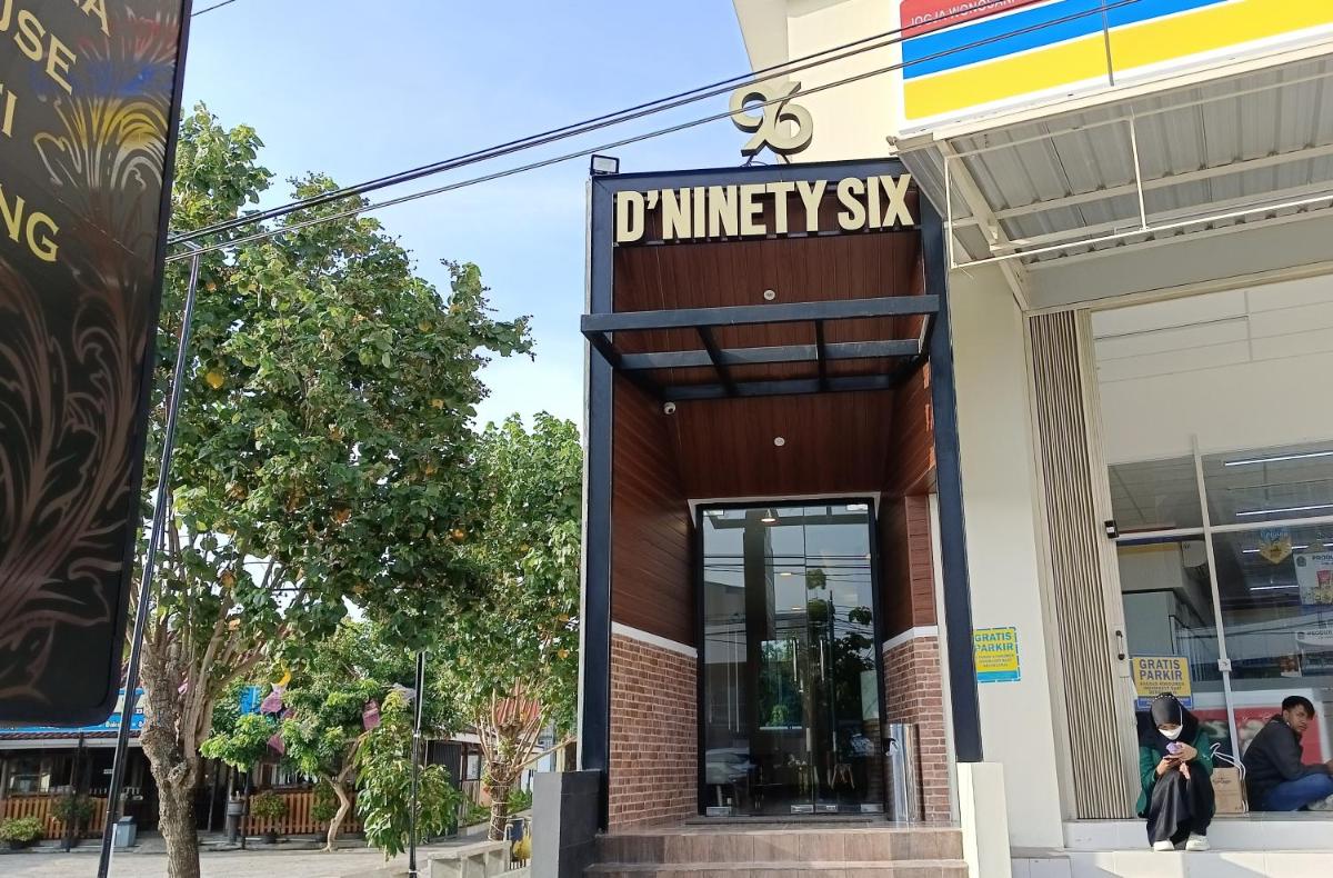 D'Ninety Six Inn Hotel Gunungkidul - Housity
