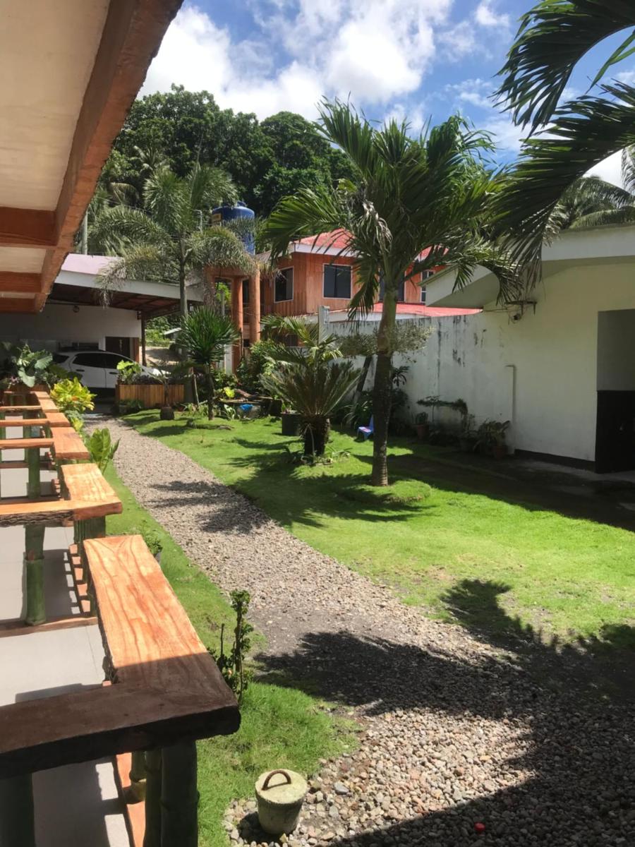 Jancas Vacation Home Camiguin Couple Room 2 - Housity
