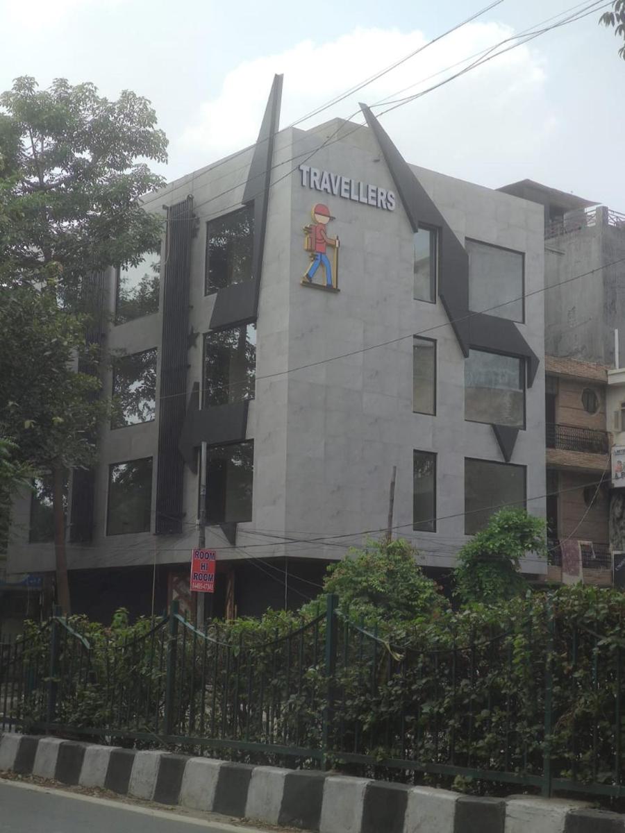 Travellers Hotel - Housity