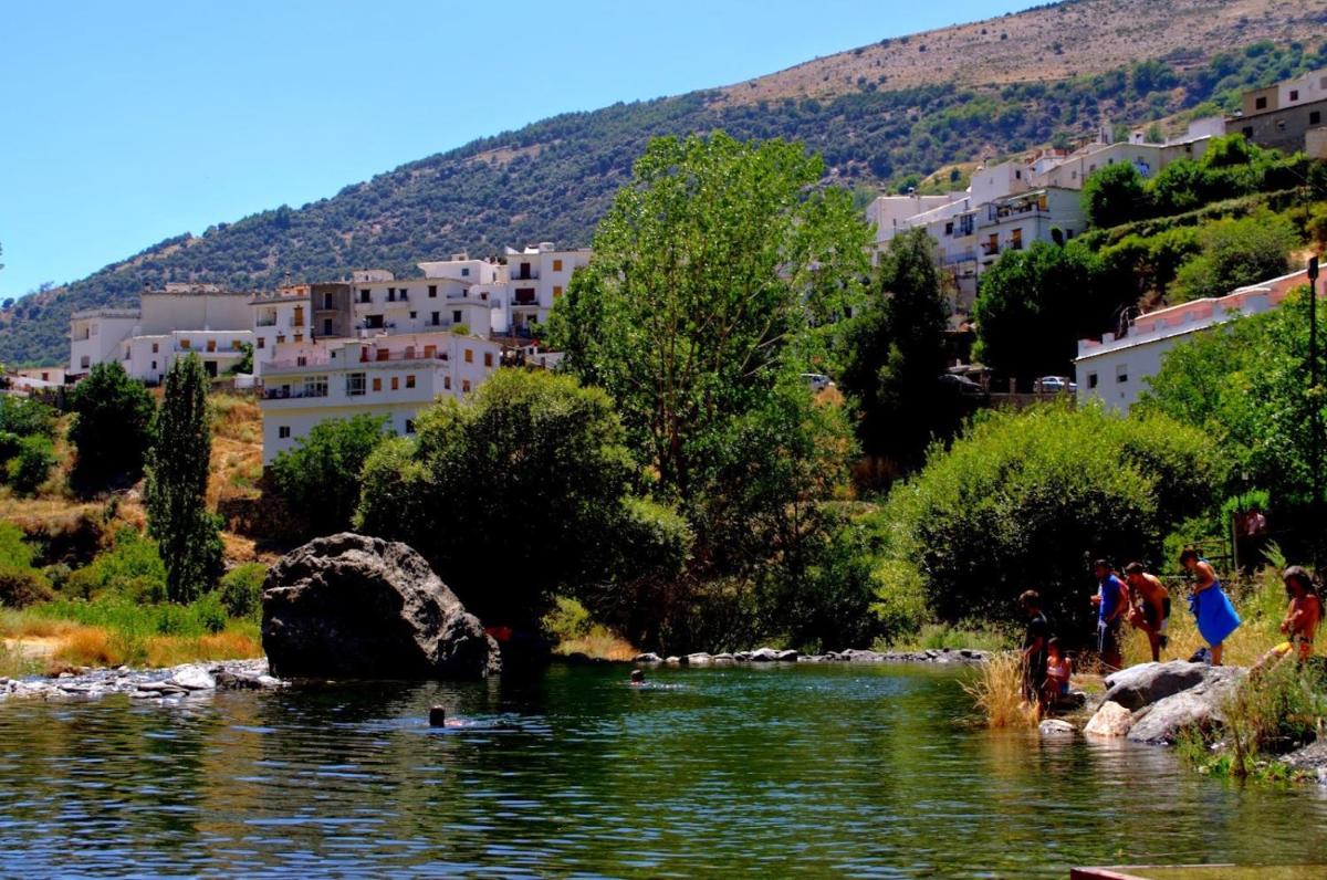 Hotel Rural Pepe Alvarez - Housity