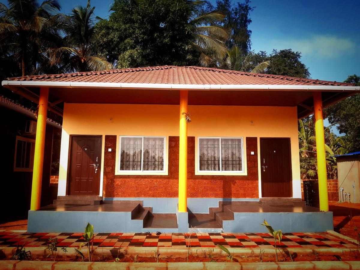 Sea Spray Resort - Housity