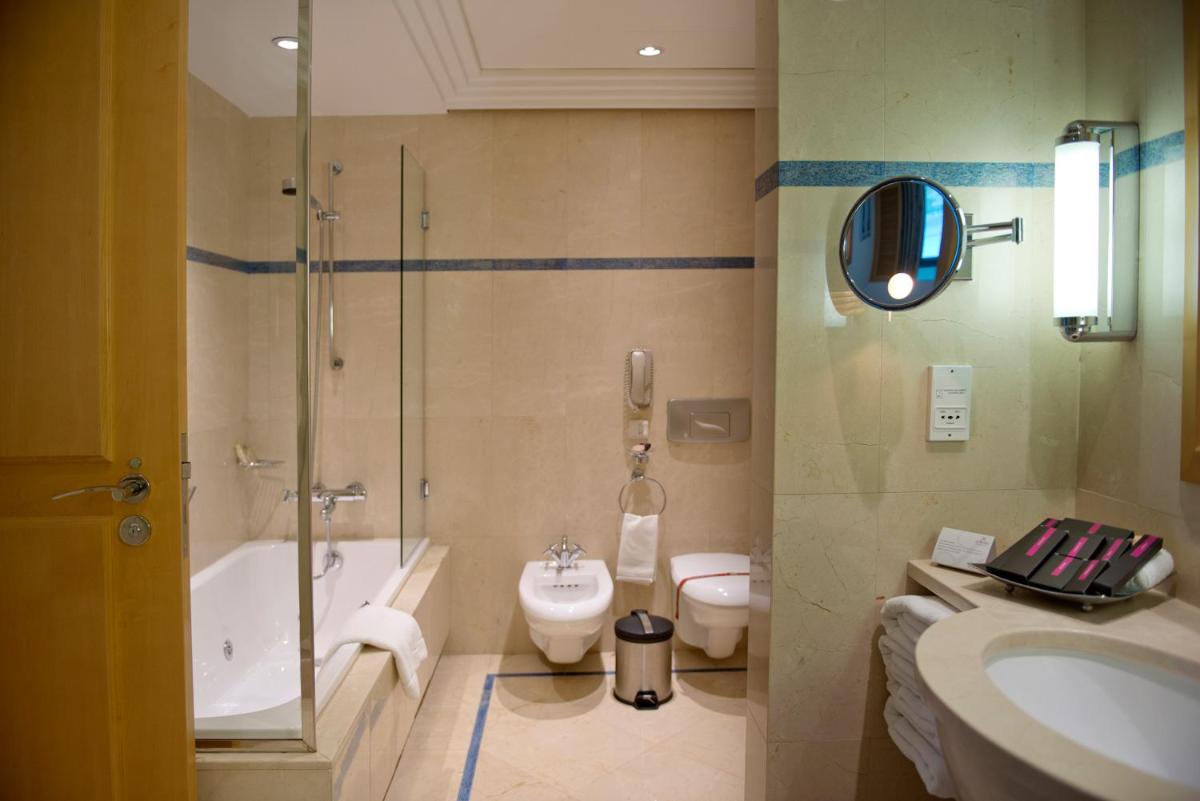 Le Royal Hotel - Beirut - Housity