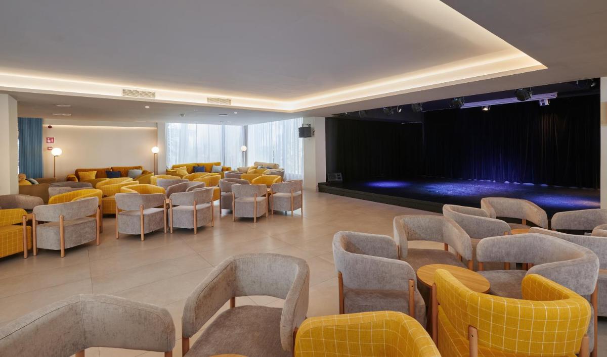 Zona de estar de Protur Sa Coma Playa Hotel & Spa