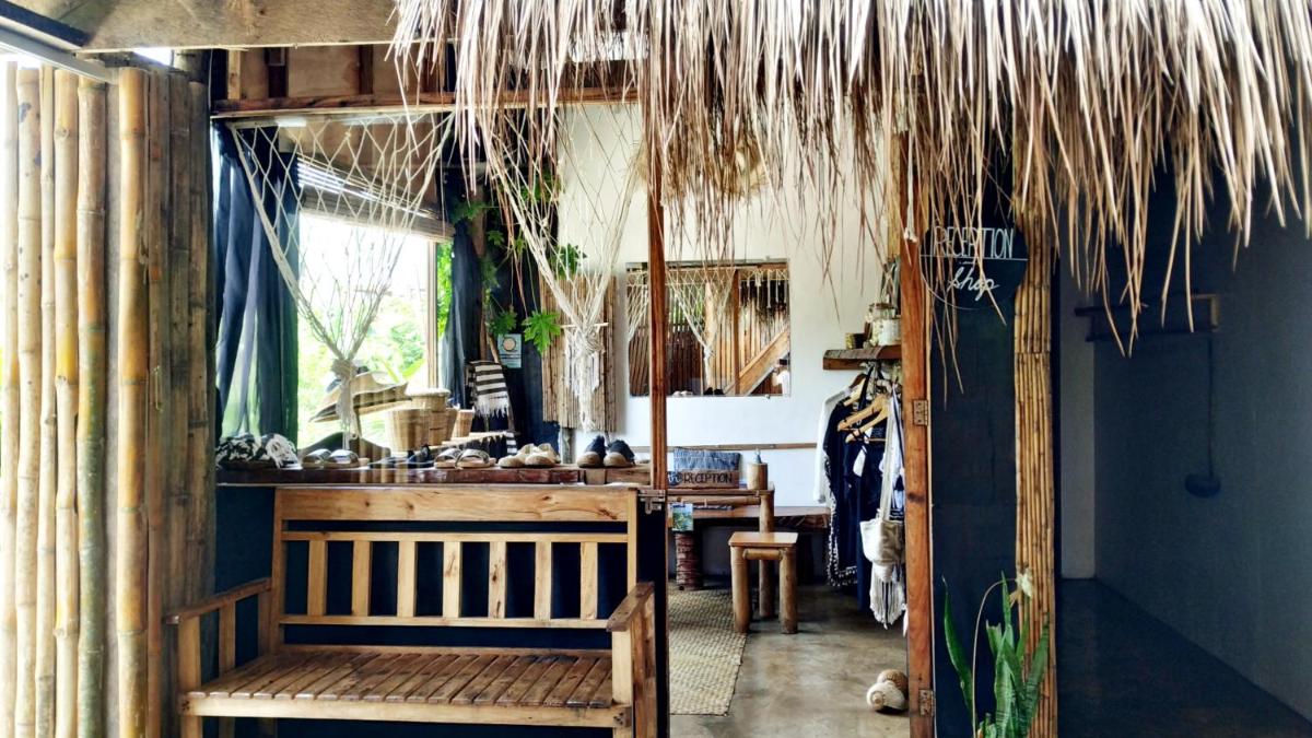 Tarzan's House - Housity