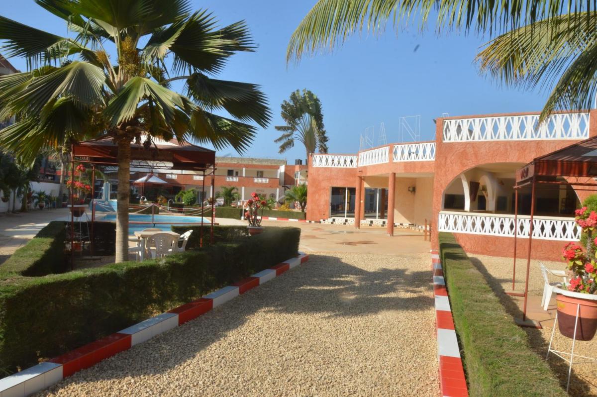 Hotel Takana - Housity