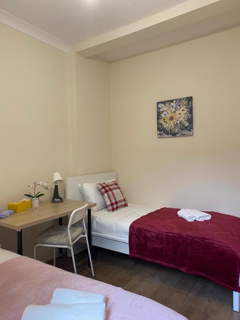 Lovely Private Rooms in Camden, Central London (8) - Housity