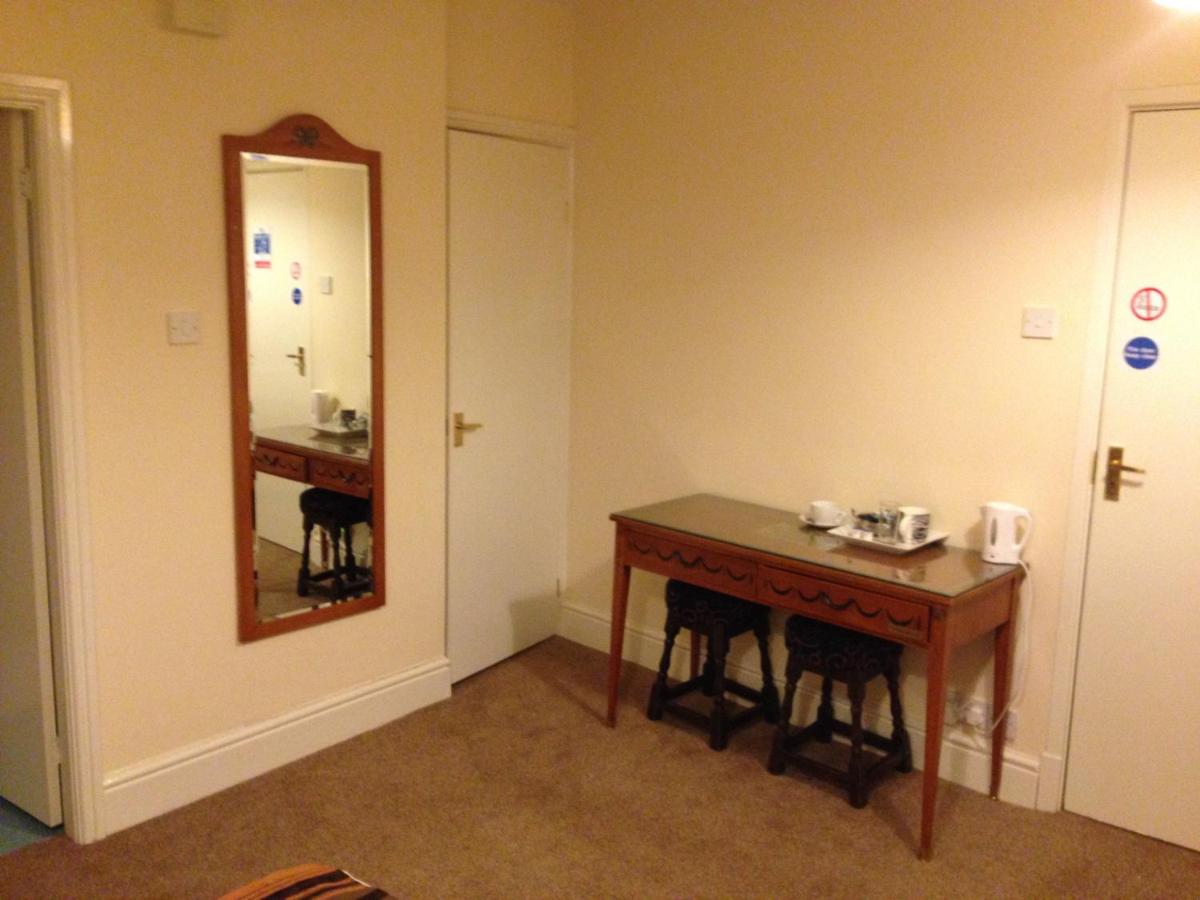 Victoria hotel - Housity