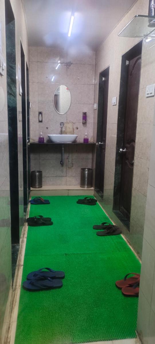 Royal Dormitory - Housity